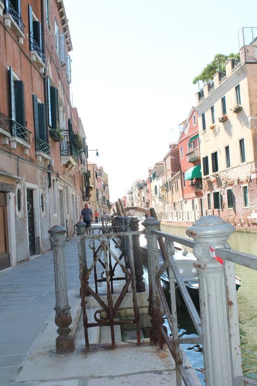 Appartamento Calle Dei Preti Venice Exterior photo