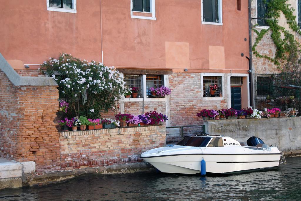 Appartamento Calle Dei Preti Venice Exterior photo